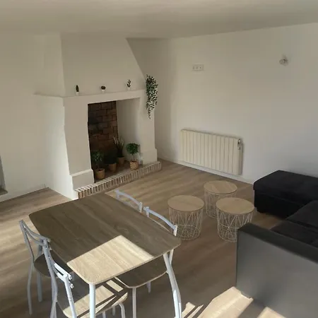 Agreable Avec Terrasse Et Jardin Apartment